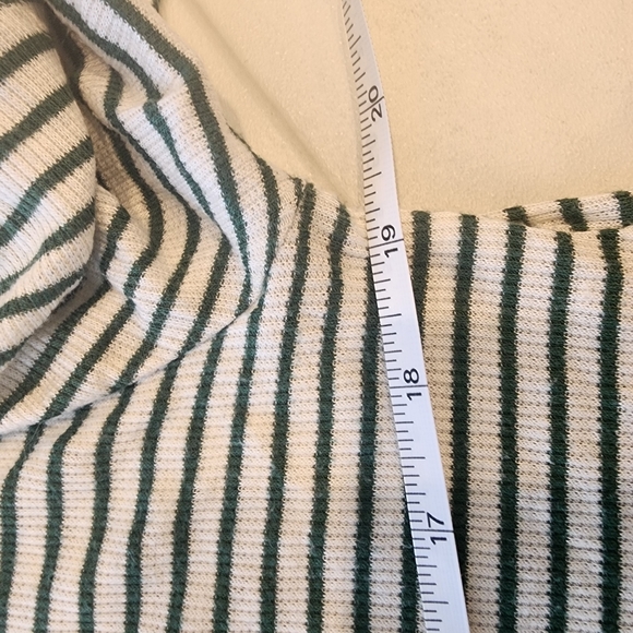 Lush, womens size L, green & white stripes w/ faux buttons, tie w/ flowy sleeves - Picture 11 of 14
